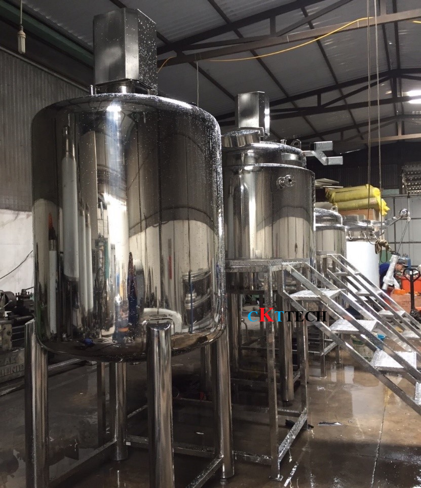 Tanks, food stirring tanks